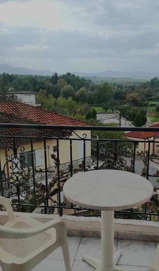 Ξενοδοχείο "Ηραία" Loutra  Eksteriør bilde